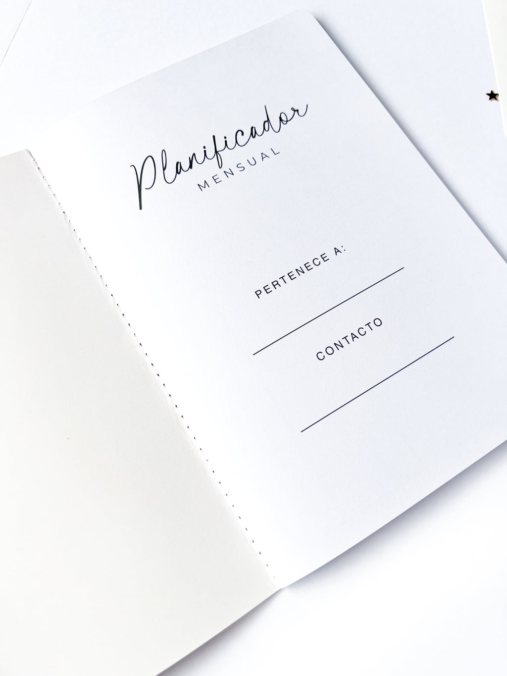 Monthly Planner (Spanish Version) Black | Gifts Stationery | A5