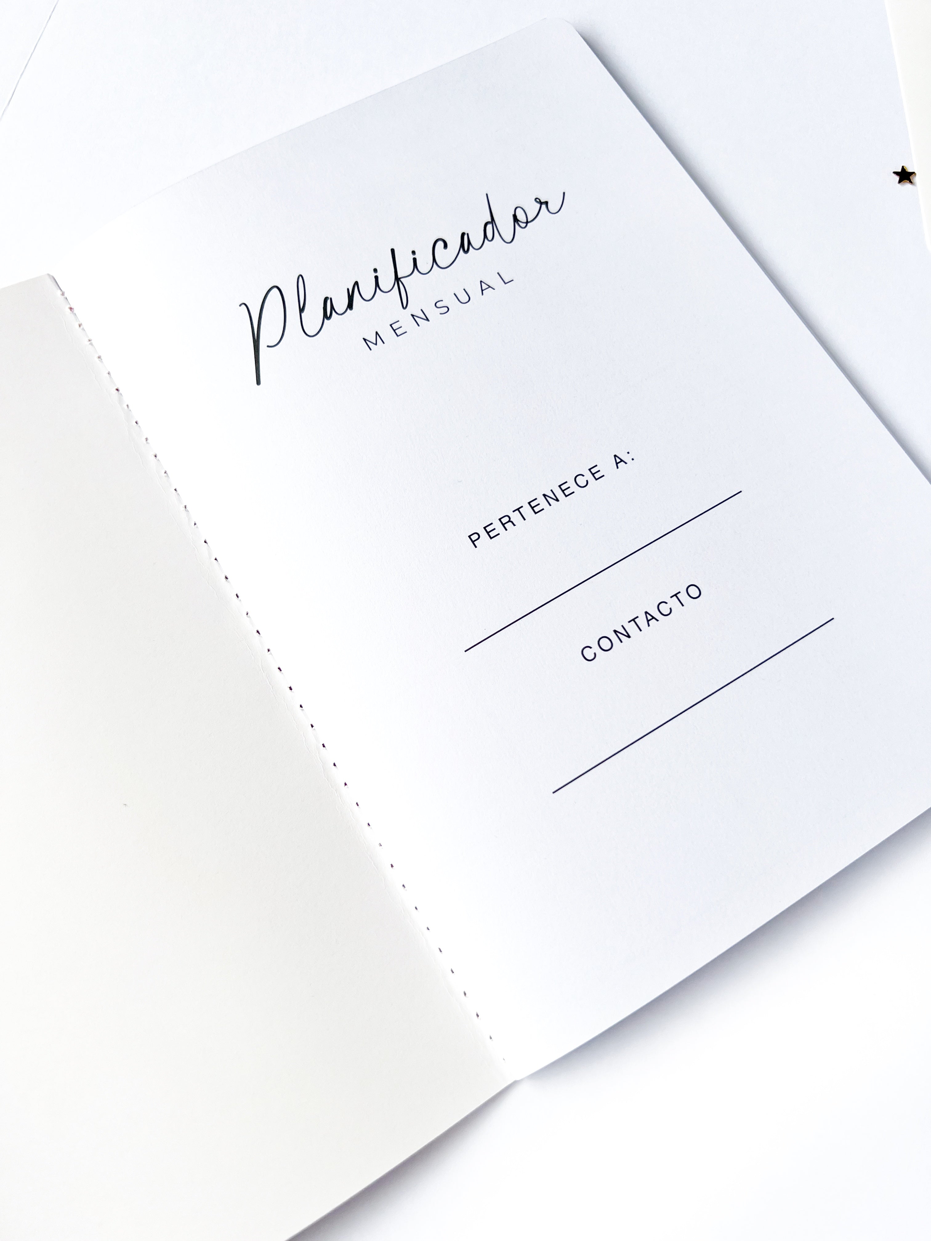 Monthly Planner (Spanish Version) Black | Gifts Stationery | A5